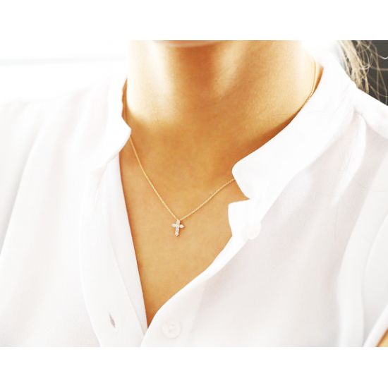 Cross Necklace with 6 diamonds,  Enlarge image 2